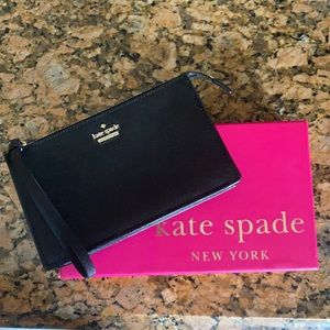 Kate Spade Leila Black Wristlet